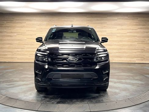 Used 2024 Ford Expedition Max Limited AWD/4WD image 18
