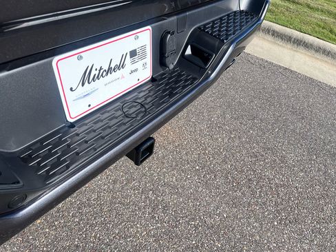 New 2026 RAM 1500 Laramie w/ Night Edition AWD/4WD image 6