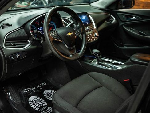 Used 2023 Chevrolet Malibu LT image 8