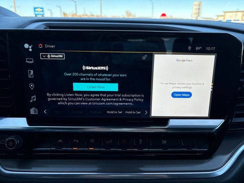 Used 2022 Chevrolet Silverado 1500 High Country w/ Technology Package image 19