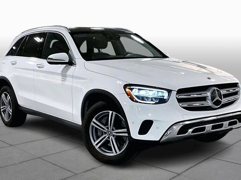 Used 2021 Mercedes-Benz GLC 300 image 4