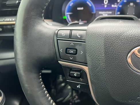 Used 2024 Toyota Crown Platinum image 24