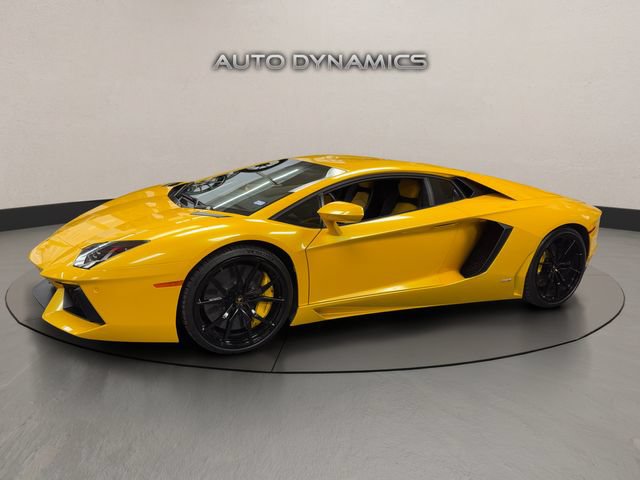 Used 2013 Lamborghini Aventador LP 700-4 AWD/4WD image 2