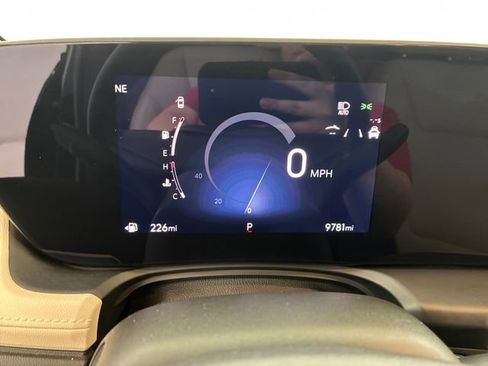 Used 2024 Buick Encore GX Sport Touring w/ Advanced Technology Package image 25