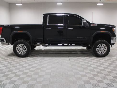 Used 2020 GMC Sierra 3500 SLT w/ SLT Convenience Package image 13