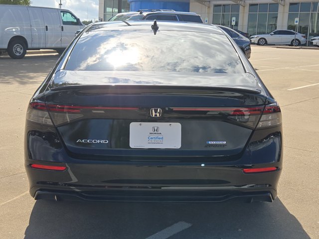 Used 2025 Honda Accord Sport image 6