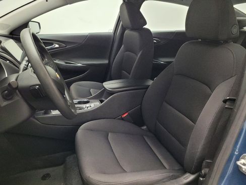 Used 2024 Chevrolet Malibu LT image 17