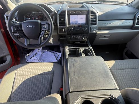 Used 2021 Ford F250 XLT w/ XLT Premium Package AWD/4WD image 16