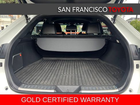 Certified 2022 Toyota Venza Limited AWD/4WD image 39