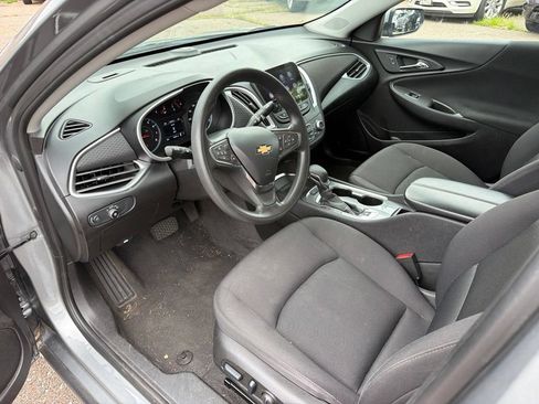 Used 2024 Chevrolet Malibu LT FWD image 10