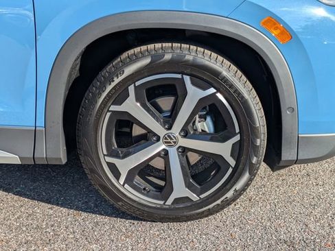 New 2026 Volkswagen Tiguan SE image 10