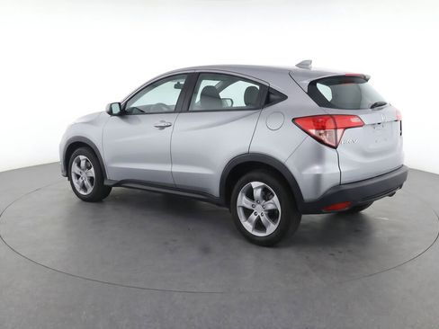 Used 2021 Honda HR-V LX image 36