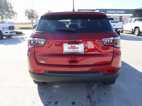 New 2026 Jeep Compass Latitude AWD/4WD image 21