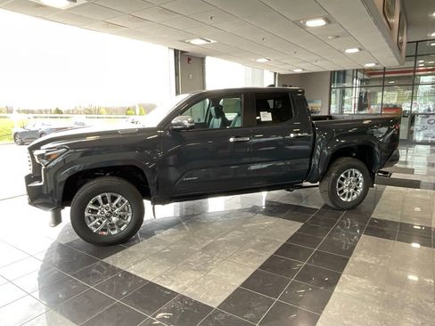 New 2026 Toyota Tacoma Limited AWD/4WD image 3