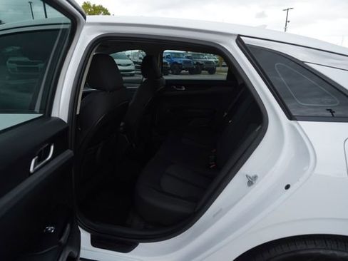 Used 2022 Kia K5 LXS image 15