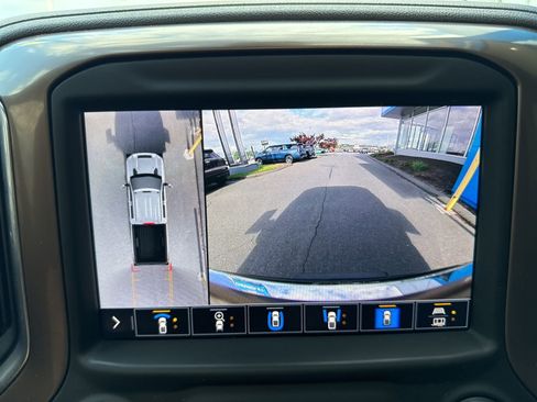 Used 2022 Chevrolet Silverado 3500 High Country image 26