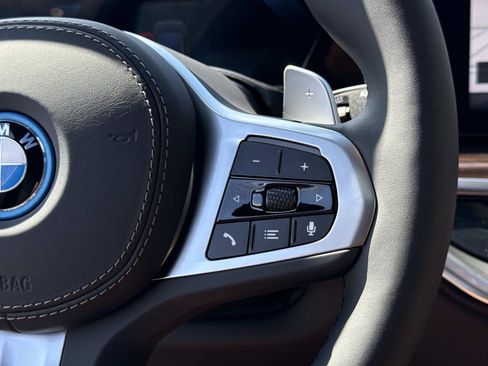 New 2026 BMW X5 xDrive50e w/ Executive Package image 23