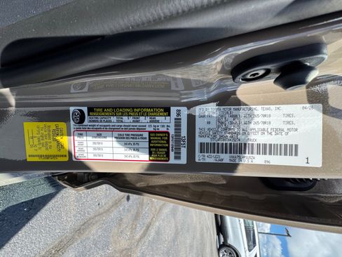 New 2026 Toyota Tundra SR5 AWD/4WD image 33