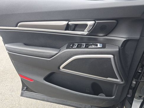 Used 2023 Kia Telluride S image 25