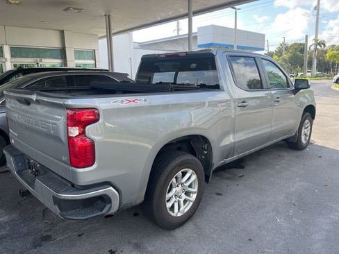 Used 2023 Chevrolet Silverado 1500 LT image 3