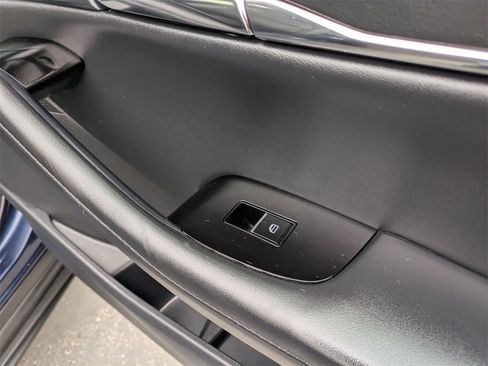 Used 2025 MAZDA CX-30 AWD 2.5 S w/ Preferred Package image 34