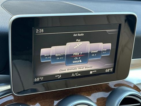 Used 2018 Mercedes-Benz C 300 Sedan image 23