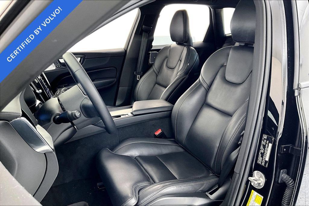 Used 2024 Volvo XC60 T8 Ultimate w/ Protection Package Premier AWD/4WD image 30