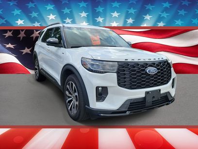 Used 2025 Ford Explorer ST-Line