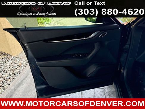Used 2022 Maserati Levante GT AWD/4WD image 20
