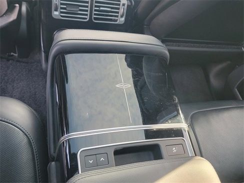 Used 2022 Land Rover Range Rover Autobiography image 26