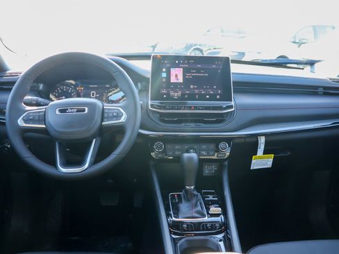 New 2026 Jeep Compass Trailhawk image 15