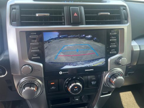 Used 2024 Toyota 4Runner TRD Sport image 17