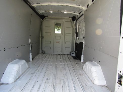 Used 2022 Ford Transit 250 Medium Roof AWD image 21
