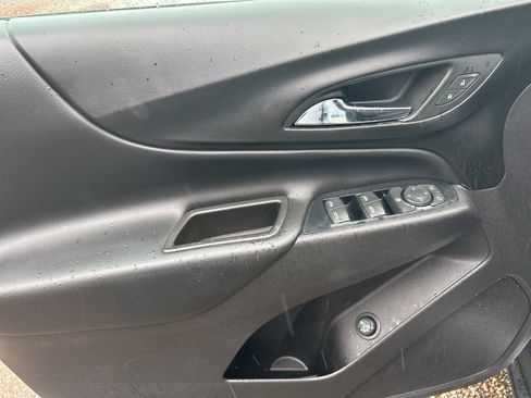 Used 2019 Chevrolet Equinox LT AWD/4WD image 6