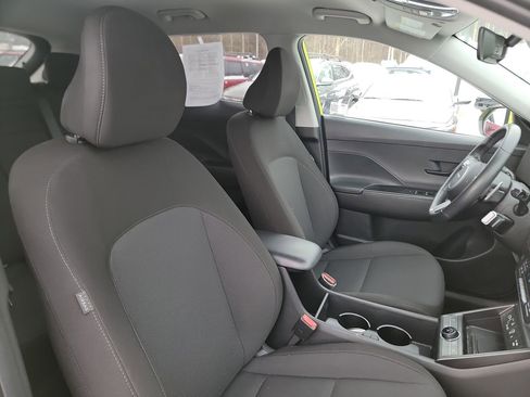 Certified 2024 Hyundai Kona SEL w/ Convenience Package AWD/4WD image 21