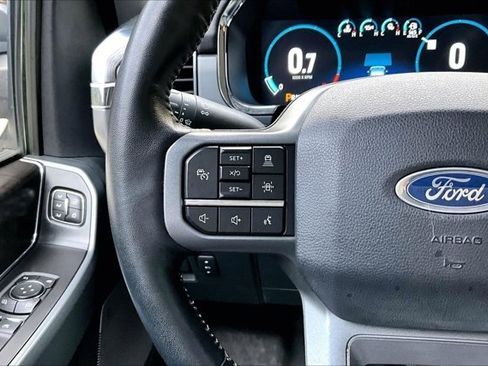 Used 2021 Ford F150 Lariat image 11