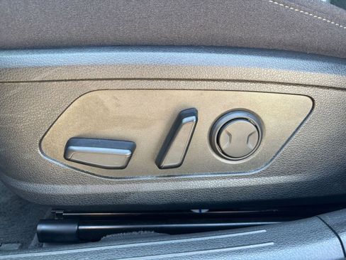 Used 2025 Hyundai Sonata SEL FWD image 22