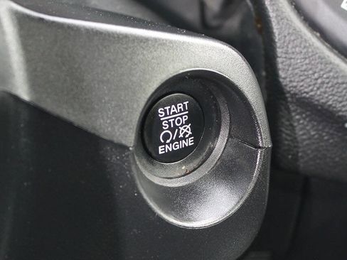 Used 2021 Jeep Compass Latitude w/ Sun and Sound Group AWD/4WD image 29