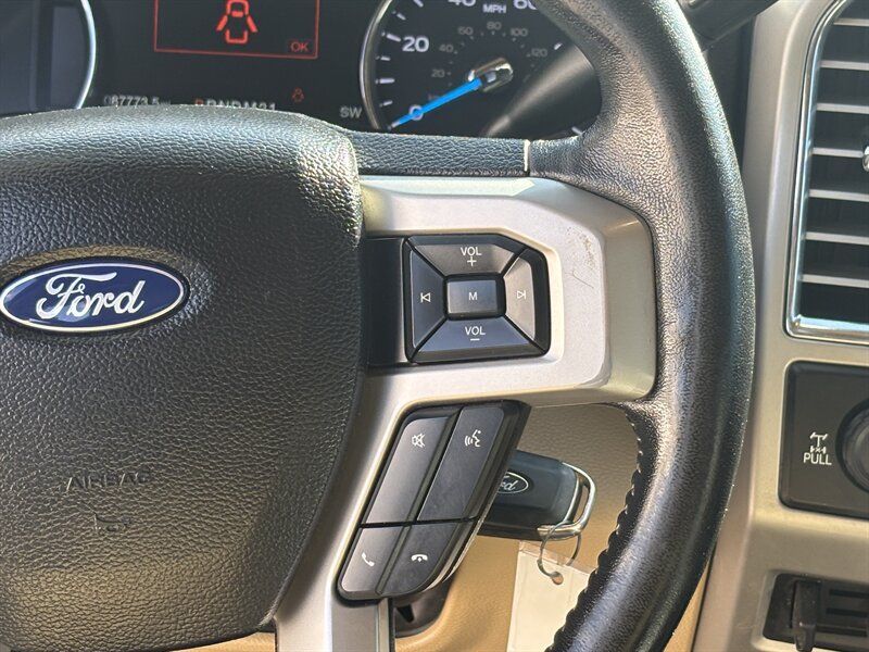 Used 2017 Ford F350 Lariat w/ Lariat Value Package AWD/4WD image 17