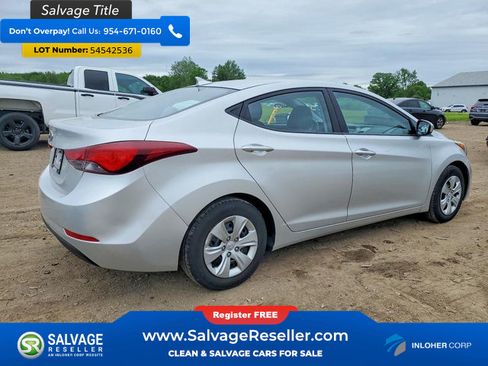 Used 2016 Hyundai Elantra SE FWD image 4