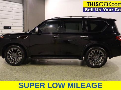 Used 2024 Nissan Armada Platinum w/ Captain's Chairs Package RWD image 5