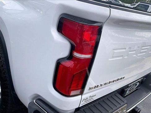 Used 2025 Chevrolet Silverado 2500 LTZ w/ LTZ Plus Package AWD/4WD image 28