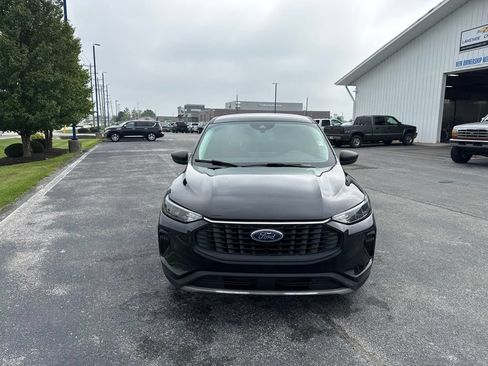 Used 2023 Ford Escape Active w/ Tech Pack #1 AWD/4WD image 8