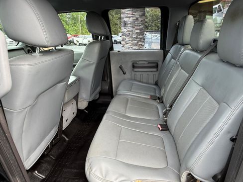 Used 2015 Ford F250 XL AWD/4WD image 13