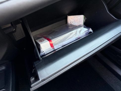 Used 2015 Toyota RAV4 XLE image 69