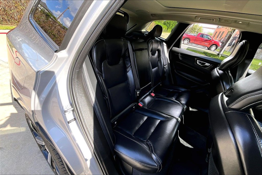 Used 2023 Volvo XC60 B5 Ultimate w/ Climate Package AWD/4WD image 35