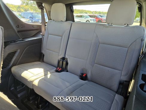 Used 2023 Chevrolet Tahoe LS image 11
