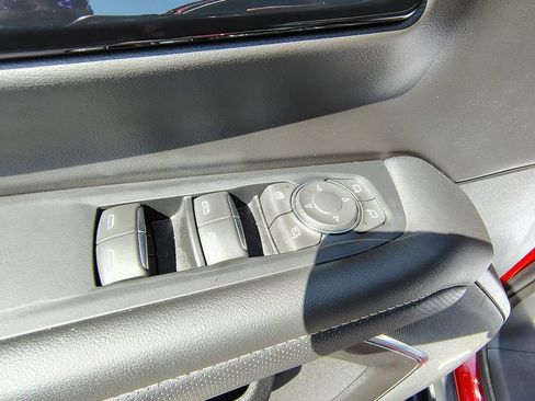 Certified 2025 Chevrolet Tahoe Premier AWD/4WD image 17