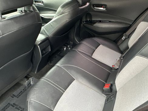 Used 2020 Toyota Corolla XSE image 12