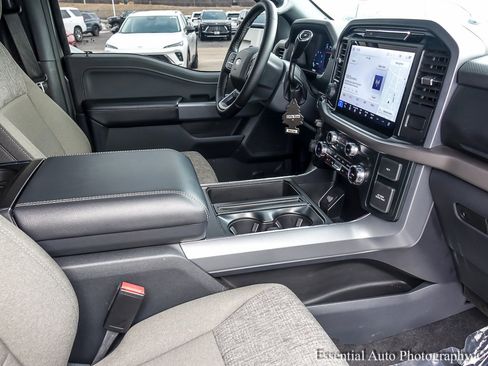 Used 2025 Ford F150 XLT w/ Equipment Group 302A MID image 21